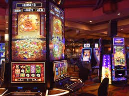 ey 296 Live Casino Tables